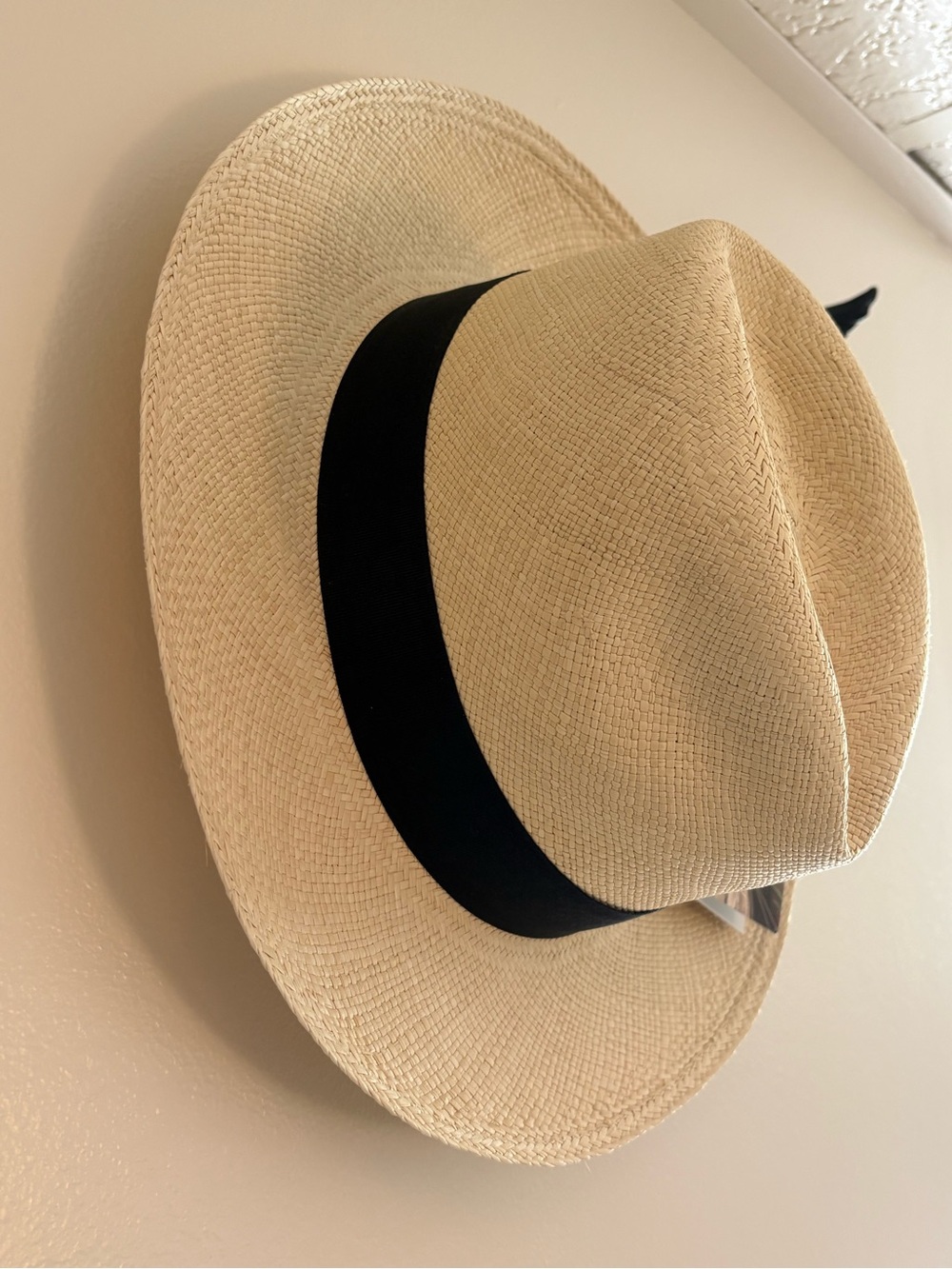 Classic El Guayacano Panama Hat - Picture 4 of 6